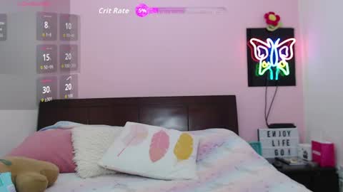 Snapshot of danika_bellaa chatting on 06-14-26, 01:47 K A R O L online show from 06-14-26, 01:47