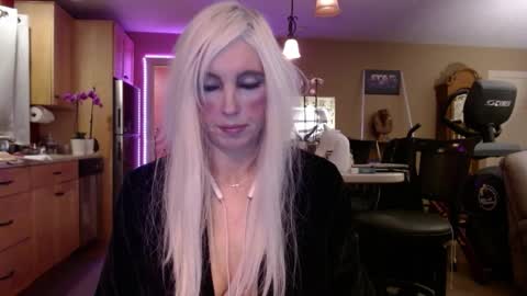 DanikaWhite69 online show from 02-12-25, 07:13