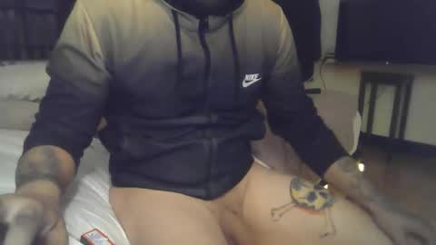 Snapshot of danipeubaix chatting on 11-07-25, 09:26 alex19cm online show from 11-07-25, 09:26