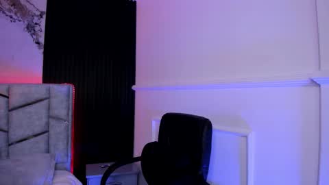 Dani Phonenix online show from 09-08-25, 07:57