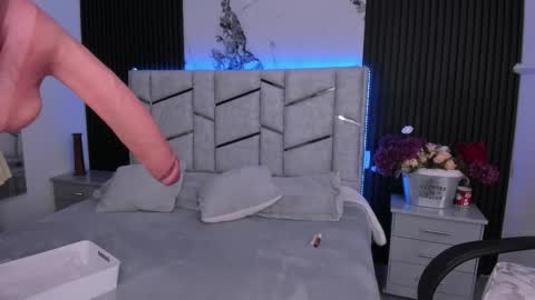 Snapshot of daniphoenixx chatting on 01-09-26, 07:59 Dani Phonenix online show from 01-09-26, 07:59