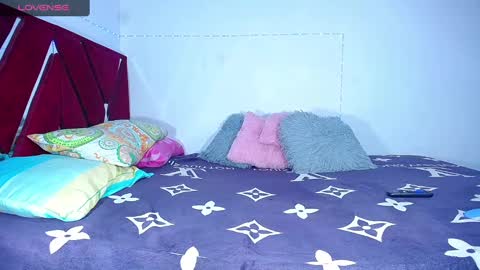 danisabrownn online show from 12-03-24, 07:11