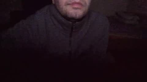 Snapshot of daniseler chatting on 12-15-25, 12:15 daniseler online show from 12-15-25, 12:15