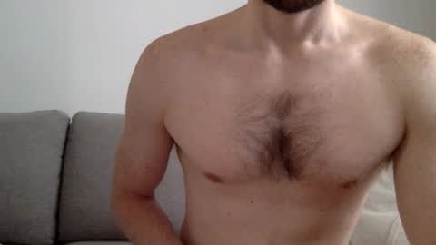 Buzzy online show from 10-31-25, 07:20