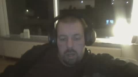 danishman1980 online show from 02-25-25, 10:39