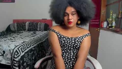 Snapshot of danisweet_ chatting on 02-11-25, 06:30 dani online show from 02-11-25, 06:30