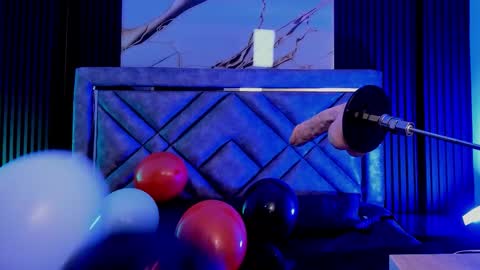 Dani whatson online show from 10-26-25, 12:38