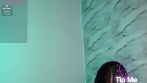 Dani whatson online show from 12-19-25, 05:36