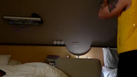 dankfuckcouple online show from 12-10-24, 01:22