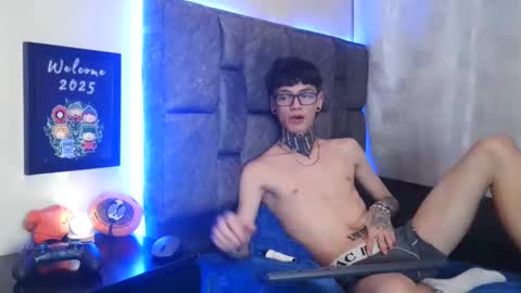 Dann Brown online show from 01-03-25, 03:38