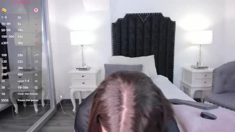 Danna online show from 09-30-25, 11:15