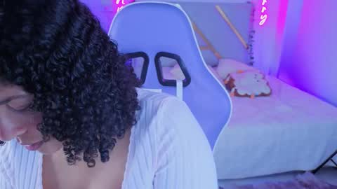 Snapshot of danna_berry chatting on 01-19-26, 03:05 DannaBerry online show from 01-19-26, 03:05