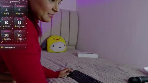 Snapshot of danna_lu33 chatting on 03-11-26, 11:00 danna_lu33 online show from 03-11-26, 11:00