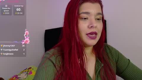 Snapshot of danna_luu chatting on 06-05-26, 07:03 Danna online show from 06-05-26, 07:03
