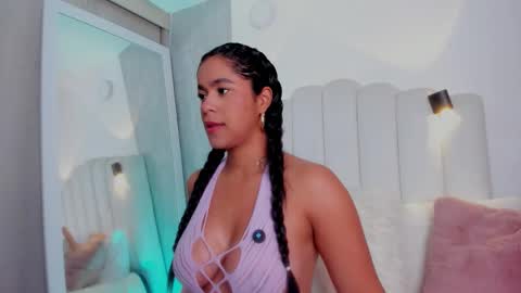 Snapshot of danna_ross101 chatting on 10-13-25, 11:54 danna ross101 online show from 10-13-25, 11:54