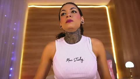 Danna Berlin  online show from 04-01-26, 07:11