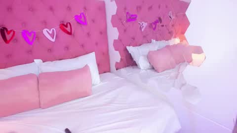 Danna  online show from 02-14-25, 06:23