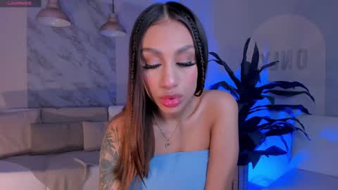 Snapshot of dannacruz_ chatting on 02-18-25, 07:52 Danna Cruz online show from 02-18-25, 07:52