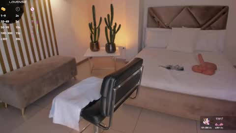 Snapshot of dannacruz_ chatting on 03-06-25, 01:27 Danna Cruz online show from 03-06-25, 01:27