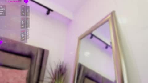 Danna online show from 09-24-25, 07:06