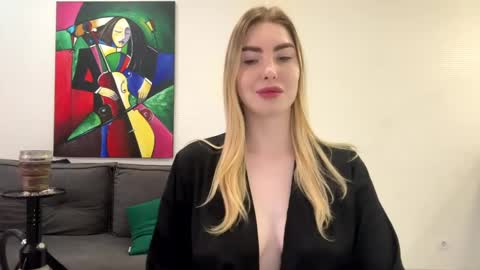 Snapshot of dannamissss chatting on 02-07-25, 04:35 dannamissss online show from 02-07-25, 04:35