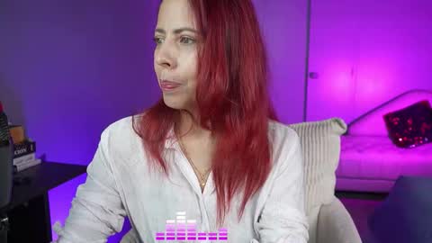 Danna online show from 10-15-25, 09:59