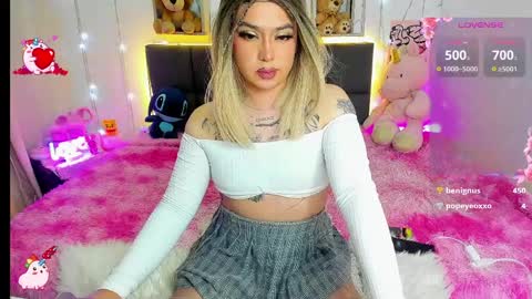 dannia_13 online show from 04-06-26, 04:46