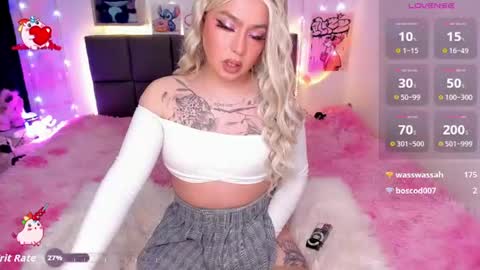 Snapshot of dannia_13 chatting on 07-11-26, 02:03 dannia_13 online show from 07-11-26, 02:03