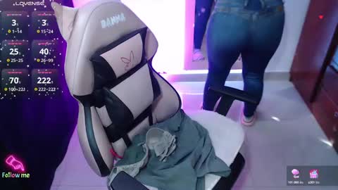 Snapshot of danniela_james chatting on 02-13-25, 01:37 danna online show from 02-13-25, 01:37