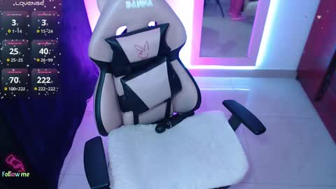 Snapshot of danniela_james chatting on 03-02-25, 06:08 danna online show from 03-02-25, 06:08