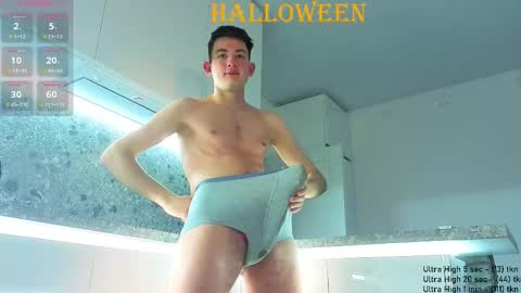 danny__magic online show from 10-29-25, 01:57