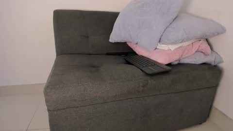 Snapshot of danny_and_lara chatting on 10-23-25, 03:00 danny_and_lara online show from 10-23-25, 03:00