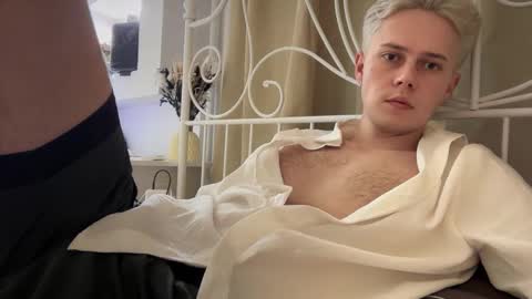 danny online show from 10-20-25, 02:39