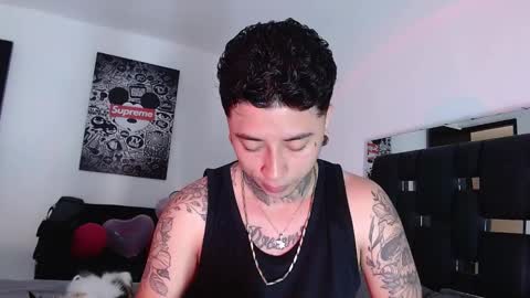 Snapshot of danny_stark chatting on 02-18-25, 06:04 Danny online show from 02-18-25, 06:04