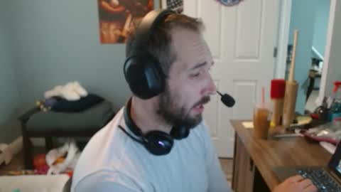 Snapshot of dannyboyx69 chatting on 01-14-26, 02:44 dannyboyx69 online show from 01-14-26, 02:44