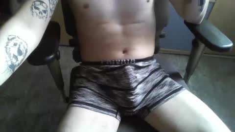 Snapshot of dannylbnz chatting on 03-02-26, 04:25 Danny L. online show from 03-02-26, 04:25