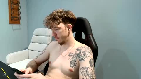 Snapshot of dannythreeyway chatting on 09-14-25, 04:11 DannyThreeWay online show from 09-14-25, 04:11