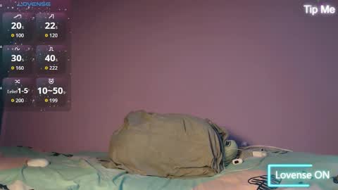 Snapshot of dante_bear chatting on 11-15-25, 03:04 dante_bear online show from 11-15-25, 03:04