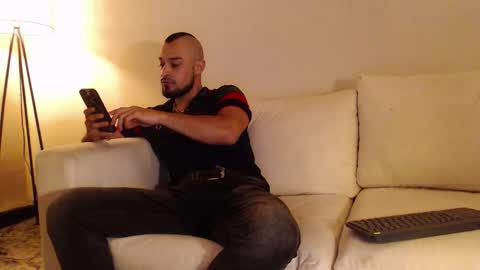 Dante Hell online show from 11-28-25, 10:34