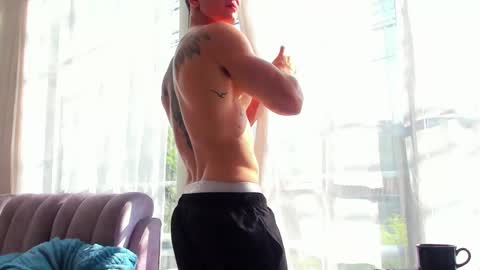 Snapshot of dantecummingss chatting on 01-07-26, 08:44 Dante online show from 01-07-26, 08:44