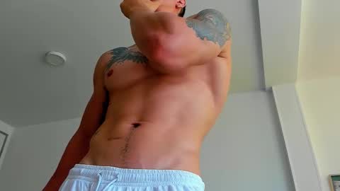 Snapshot of dantecummingss chatting on 01-18-26, 03:05 Dante online show from 01-18-26, 03:05