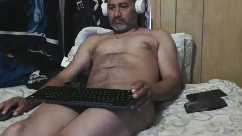 Snapshot of dantehot82 chatting on 06-07-26, 12:20 dantehot82 online show from 06-07-26, 12:20