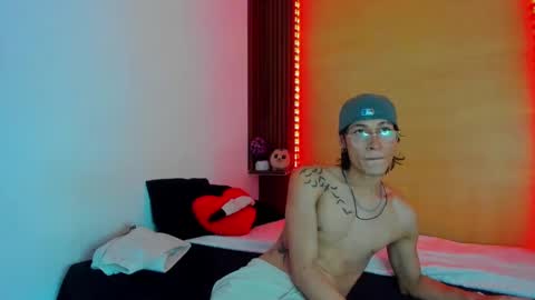 dantelord_ online show from 03-10-25, 09:18