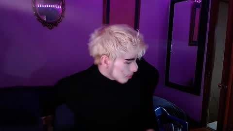 danteobscuro online show from 12-21-25, 05:03