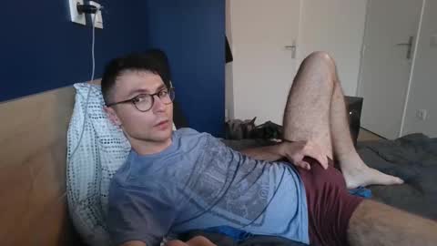 Daniel online show from 09-25-25, 02:32