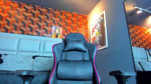 Dany online show from 02-25-25, 10:50