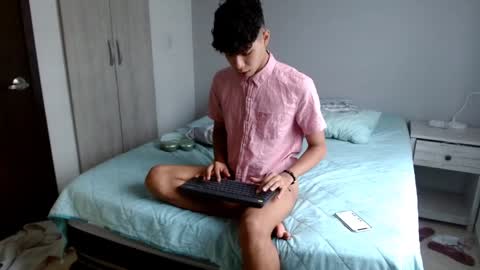 Dany everglot online show from 12-23-24, 12:08