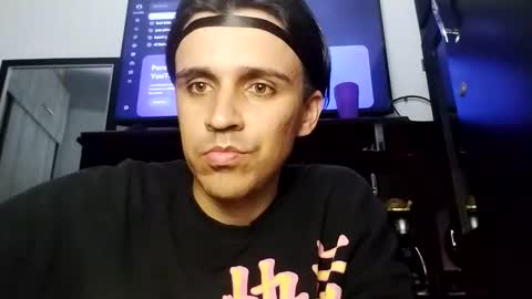 Snapshot of danylano chatting on 10-20-25, 06:58 Daniel online show from 10-20-25, 06:58