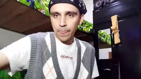 Snapshot of danylano chatting on 02-08-26, 08:45 Daniel online show from 02-08-26, 08:45