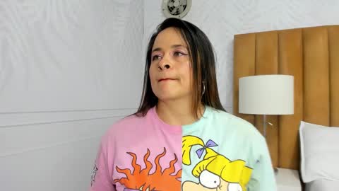 Daphne online show from 02-20-25, 08:39